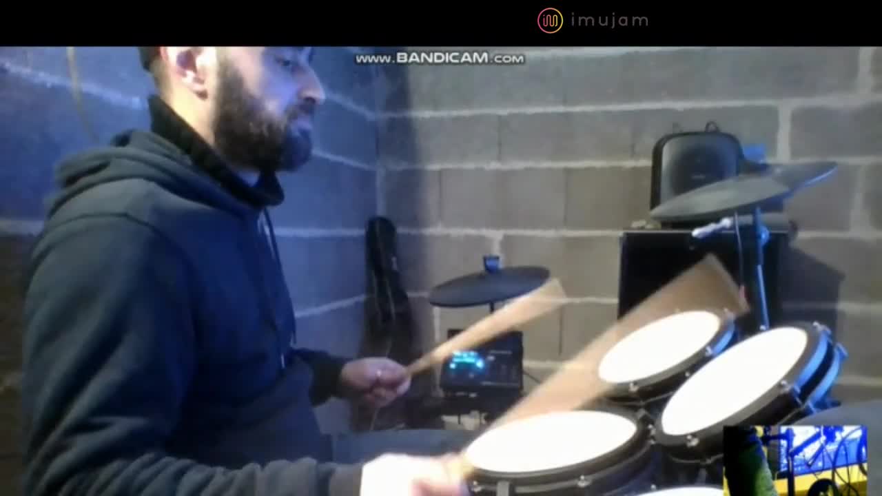 Reine de l'Age de Pierre- je ne suis jamais venu -sans guitare